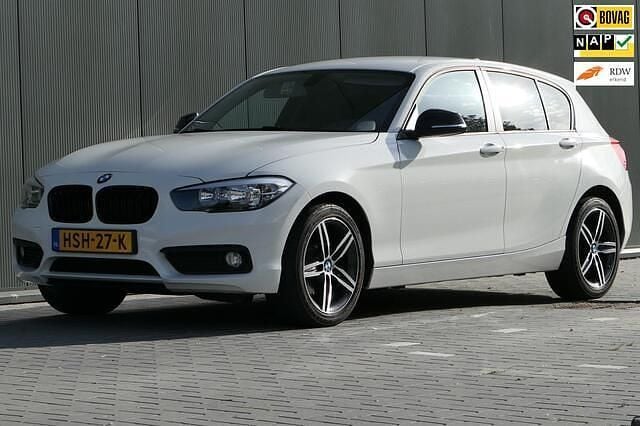 Wit Gebruikt 2016 BMW 116 Hatchback | € 10.940 (Goede deal) - Afbeelding 1/4