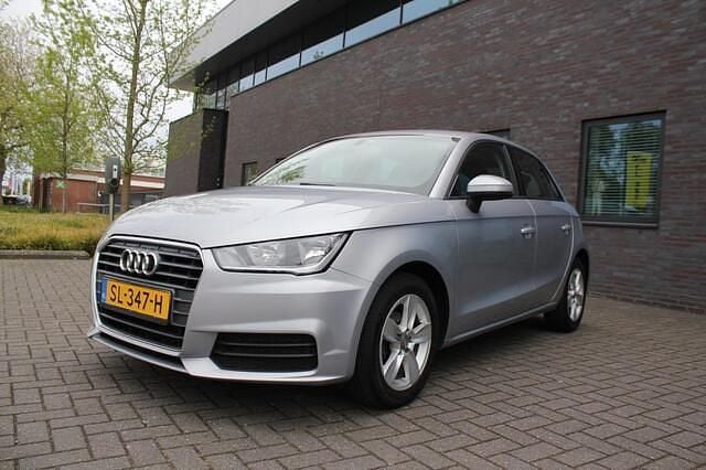 Occasion Audi A1 Sportback Sport 90 PK (66 kW) 2015 Grijs Hatchback