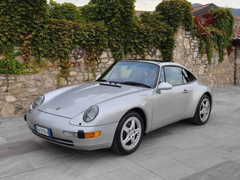 Zilverarktissilber metallizzato (92u) Gebruikt 1996 Porsche 911 Carrera Coupé | € 98.500 - Afbeelding 1/4