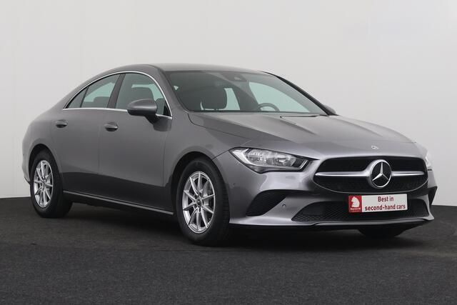 Occasion Mercedes CLA180 136 PK (100 kW) 2022 Grijs Sedan