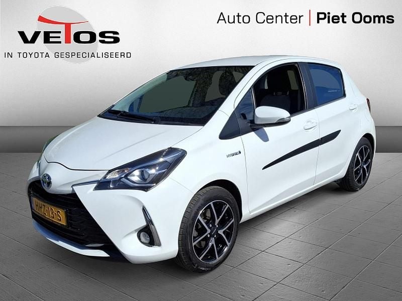 Wit Gebruikt 2020 Toyota Yaris Hatchback | € 16.950 (Goede deal) - Afbeelding 1/4