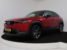 Soul red crystal (rood metallic) Gebruikt 2020 Mazda MX30 Edition SUV | € 14.945 (Eerlijke prijs) - Afbeelding 1/3