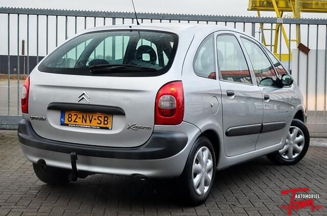 Occasion Citroën Xsara Picasso 116 PK (85 kW) 2004 Grijs MPV