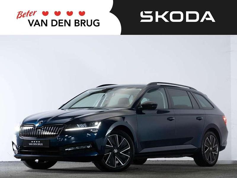 Blauw Occasion 2024 Skoda Superb Business Line Stationwagen | € 35.800 (Eerlijke prijs) - Afbeelding 1/4