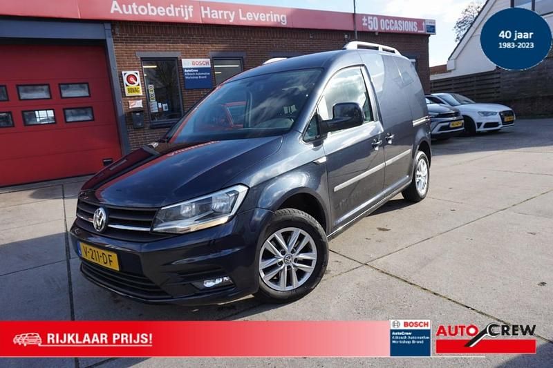 Blauw (metallic) Gebruikt 2017 VW Caddy Highline MPV | € 9.950 (Duur) - Afbeelding 1/4