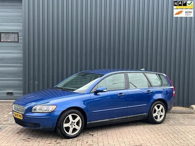 Blauw Gebruikt 2005 Volvo V50 Stationwagen | € 1.450 (Eerlijke prijs) - Afbeelding 1/4