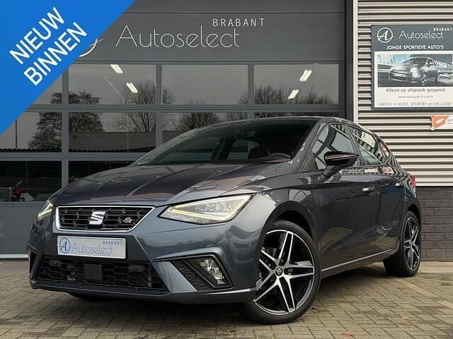 Grijs Occasion 2020 Seat Ibiza FR Hatchback | € 16.990 (Eerlijke prijs) - Afbeelding 1/4