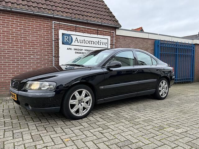 Zwart Gebruikt 2003 Volvo S60 Sedan | € 1.250 (Eerlijke prijs) - Afbeelding 1/4