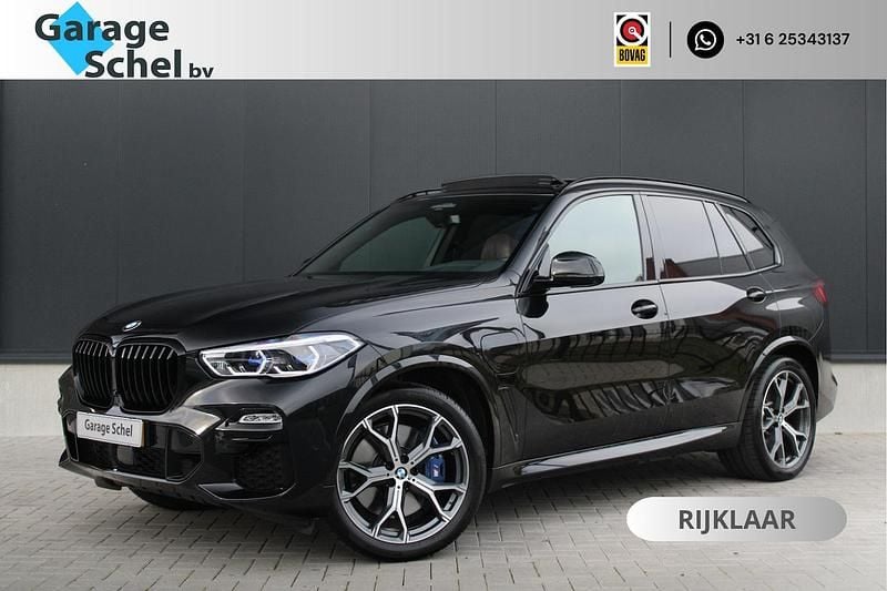 Zwart (metallic) Occasion 2020 BMW X5 Executive SUV | € 56.950 (Iets duurder) - Afbeelding 1/4