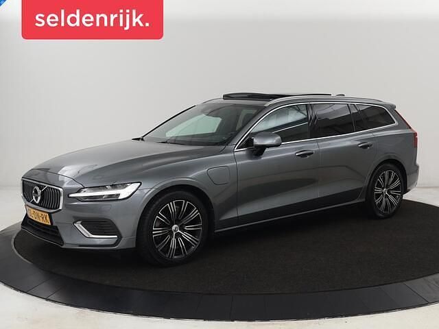 Grijs Gebruikt 2020 Volvo V60 Inscription Stationwagen | € 26.400 (Goede deal) - Afbeelding 1/4