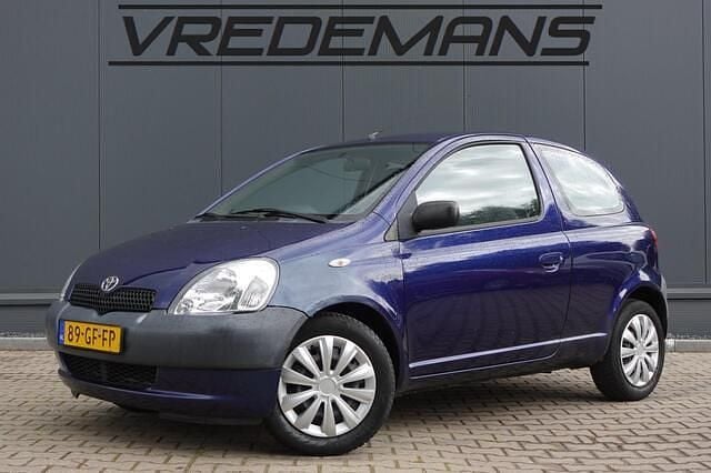 Blauw Gebruikt 2000 Toyota Yaris Terra Hatchback | € 950 (Eerlijke prijs) - Afbeelding 1/4