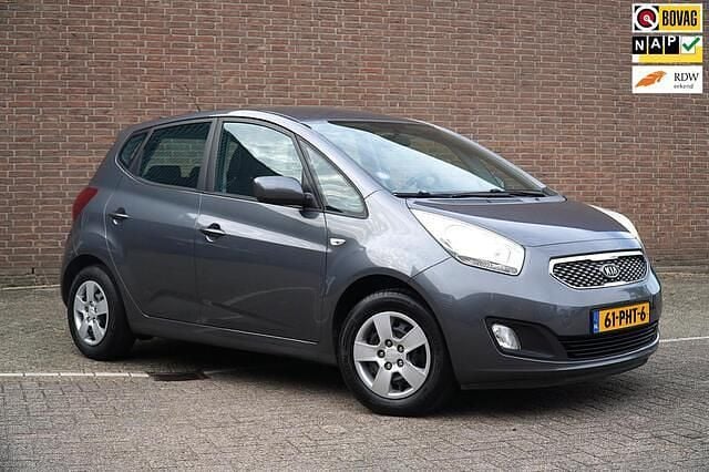Grijs Gebruikt 2011 Kia Venga Hatchback | € 5.950 (Eerlijke prijs) - Afbeelding 1/4