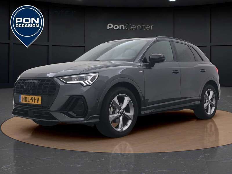 Grijs Gebruikt 2025 Audi Q3 Competition SUV | € 54.850 (Duur) - Afbeelding 1/3