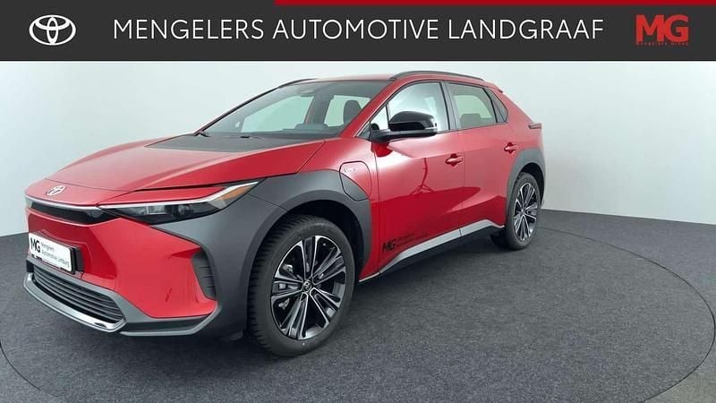 Rood Gebruikt 2025 Toyota bZ4X Business Edition SUV | € 34.950 (Super prijs) - Afbeelding 1/4