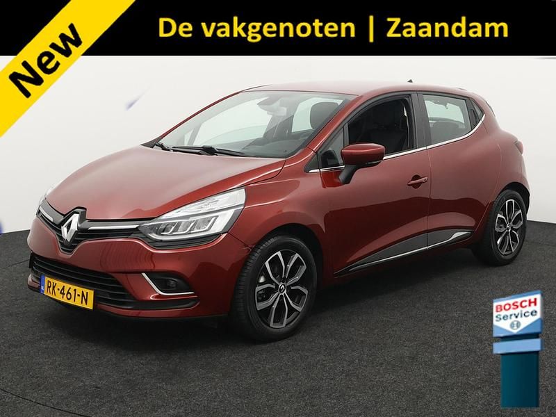 Rood Gebruikt 2017 Renault Clio IV Intens Hatchback | € 10.900 (Eerlijke prijs) - Afbeelding 1/4