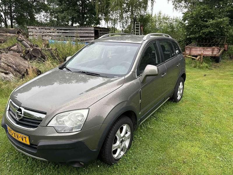 Beige Gebruikt 2007 Opel Antara Enjoy SUV | € 4.750 (Eerlijke prijs) - Afbeelding 1/4