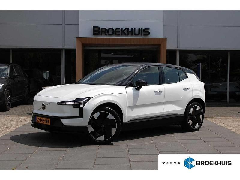 Wit Gebruikt 2023 Volvo EX30 Plus SUV | € 35.900 (Eerlijke prijs) - Afbeelding 1/4