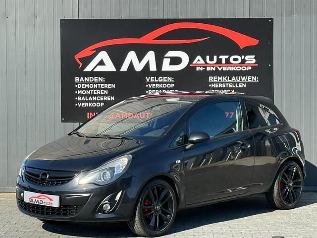 Zwart Gebruikt 2014 Opel Corsa Cosmo Hatchback | € 4.999 (Eerlijke prijs) - Afbeelding 1/4