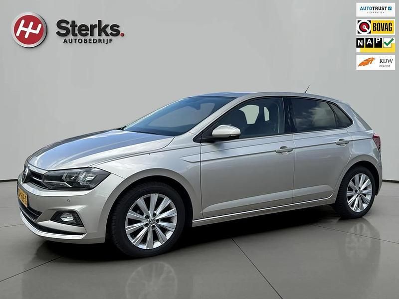 Blauw Gebruikt 2018 VW Polo Highline Hatchback | € 11.795 (Duur) - Afbeelding 1/4
