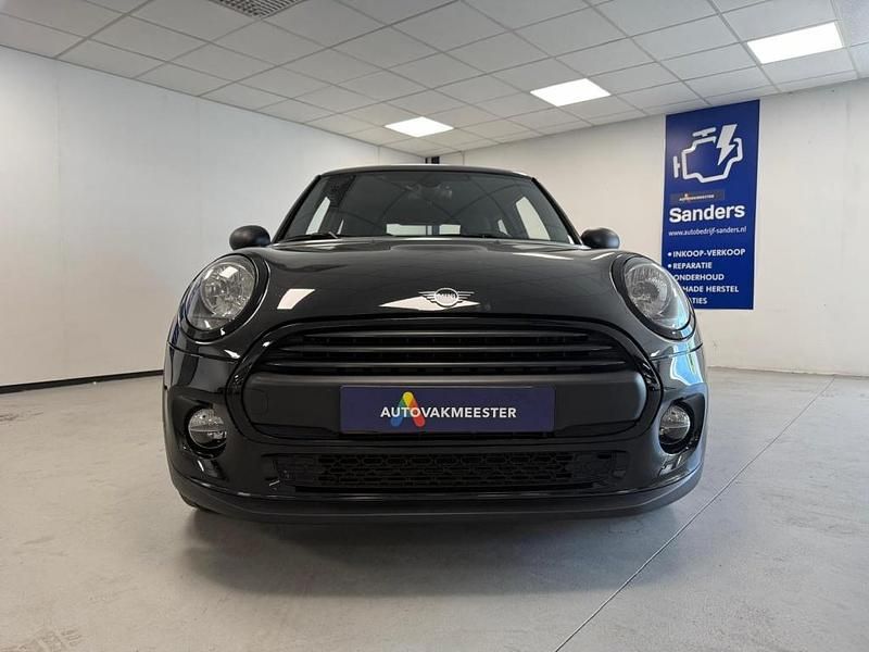 Occasion Mini Cooper Pepper 2019 Zwart Hatchback