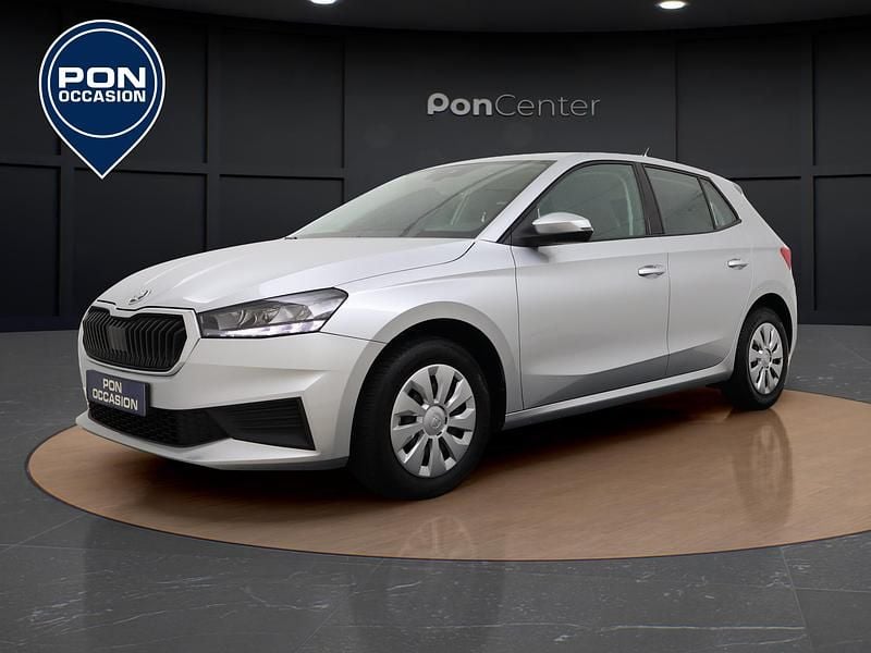 Grijs Gebruikt 2022 Skoda Fabia Ambition Hatchback | € 14.850 (Goede deal) - Afbeelding 1/3