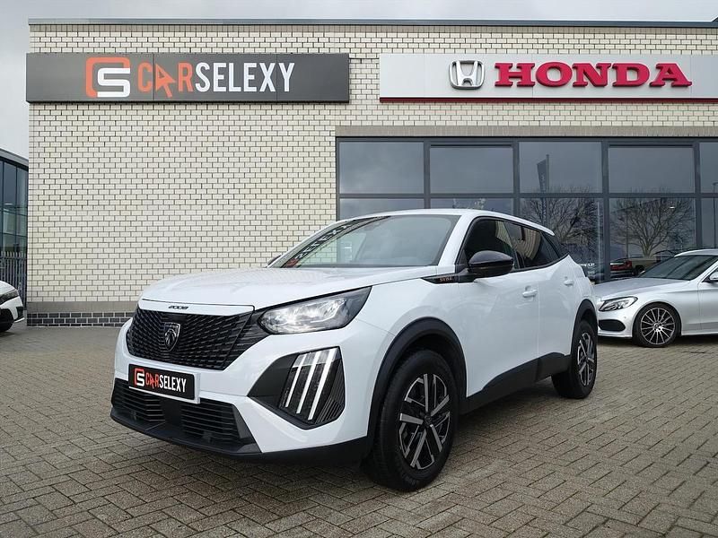 Occasion Peugeot 2008 Style 136 PK (100 kW) 2025 Wit SUV