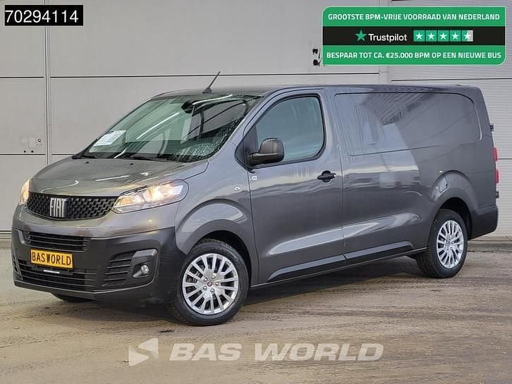 Grijs Gebruikt 2022 Fiat Scudo Van | € 16.650 - Afbeelding 1/4