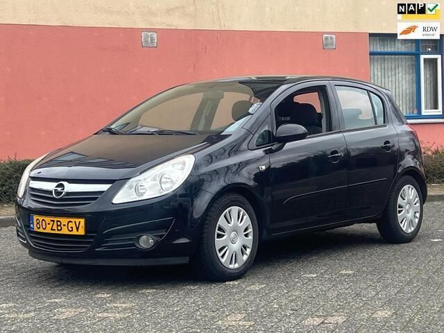 Zwart Gebruikt 2007 Opel Corsa Enjoy Hatchback | € 3.499 (Eerlijke prijs) - Afbeelding 1/4