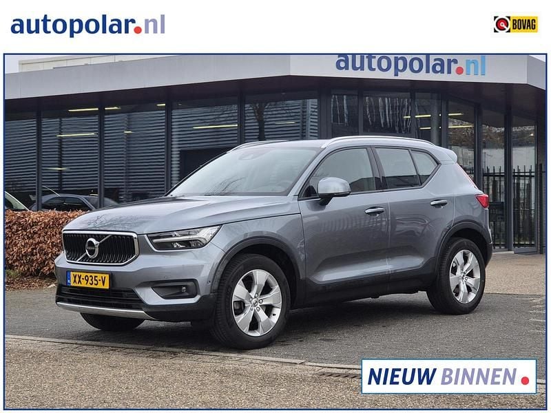 Grijs Occasion 2018 Volvo XC40 Inscription SUV | € 25.850 (Super prijs) - Afbeelding 1/4