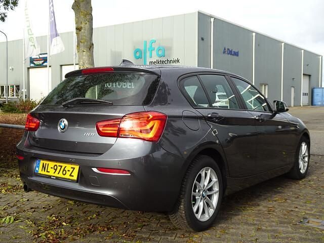 Occasion BMW 118 Executive 136 PK (100 kW) 2017 Grijs Hatchback