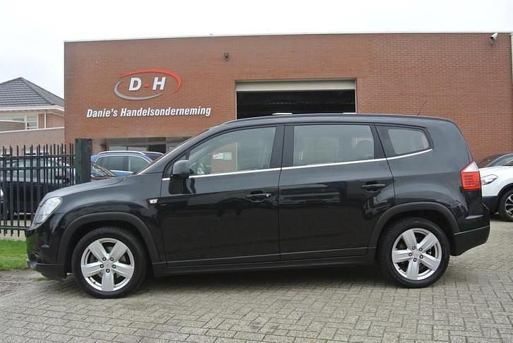 Gebruikt 2011 Chevrolet Orlando LTZ | € 5.899 - Afbeelding 1/4