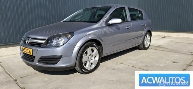Grijs Gebruikt 2006 Opel Astra Edition Hatchback | € 1.250 (Eerlijke prijs) - Afbeelding 1/4
