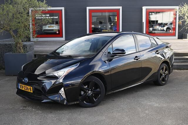Zwart Gebruikt 2016 Toyota Prius Edition Hatchback | € 18.400 (Eerlijke prijs) - Afbeelding 1/4