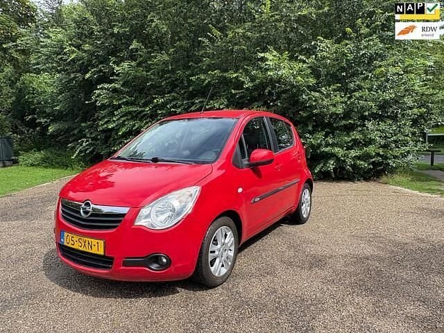 Occasion Opel Agila Edition 68 PK (50 kW) 2011 Rood Hatchback
