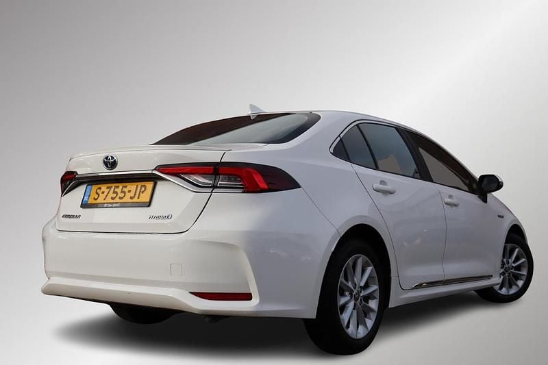 Occasion Toyota Corolla Active 122 PK (89 kW) 2022 Wit Sedan