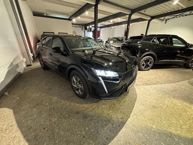 Occasion Peugeot 408 Allure 136 PK (100 kW) 2024 Zwart Hatchback