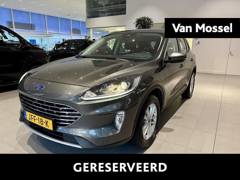 Grijs Occasion 2021 Ford Kuga Titanium SUV | € 23.995 (Eerlijke prijs) - Afbeelding 1/4