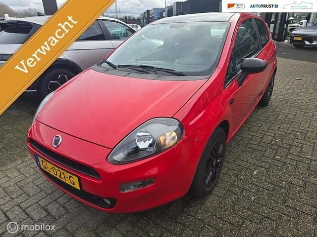 Rood Gebruikt 2012 Fiat Punto Evo Sport Hatchback | € 4.990 (Eerlijke prijs) - Afbeelding 1/4