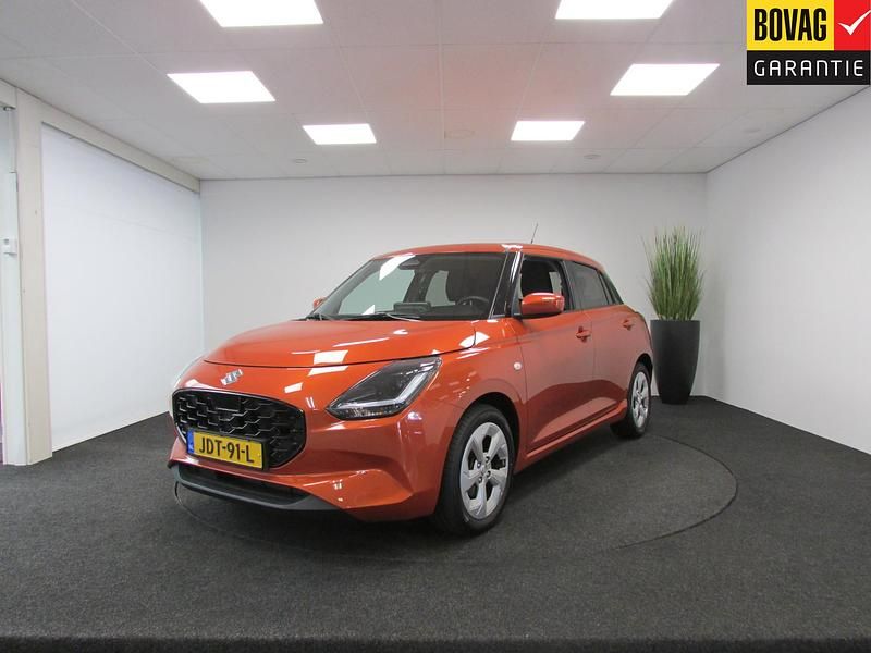 Overige Gebruikt 2024 Suzuki Swift Hatchback | € 22.950 (Eerlijke prijs) - Afbeelding 1/4