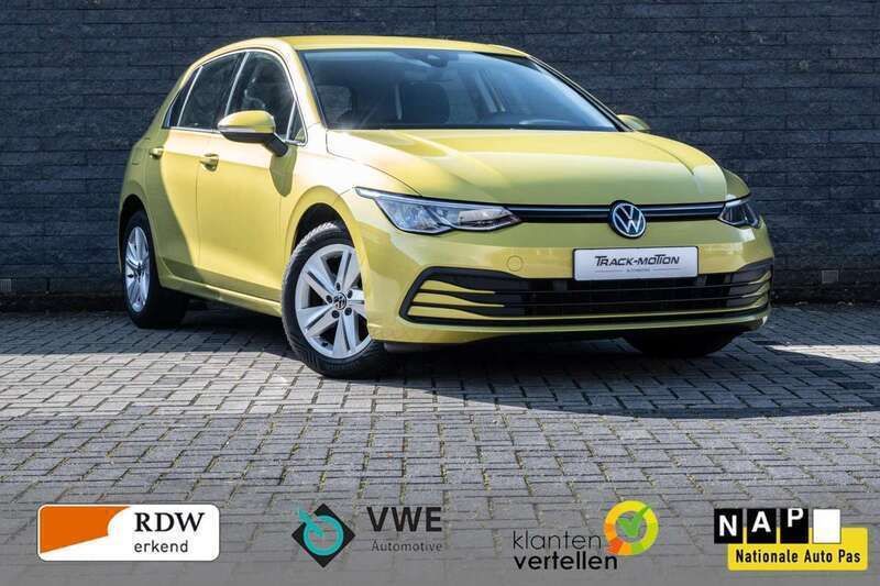 Geel Gebruikt 2021 VW Golf VIII Business Hatchback | € 16.950 (Super prijs) - Afbeelding 1/4