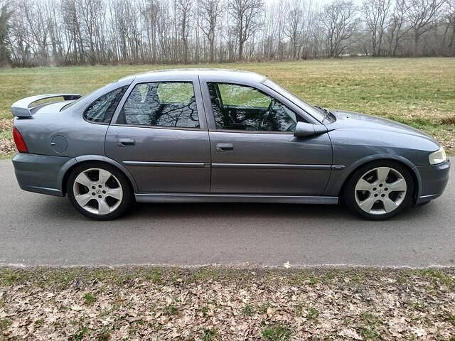 Occasion Opel Vectra Business Edition 101 PK (74 kW) 2000 Grijs Sedan