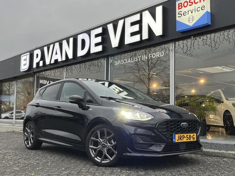 Zwart Occasion 2022 Ford Fiesta ST-Line Hatchback | € 21.450 (Duur) - Afbeelding 1/4