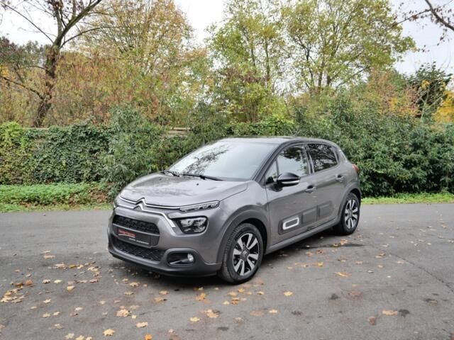 Grijs Gebruikt 2023 Citroën C3 Shine Hatchback | € 13.950 (Eerlijke prijs) - Afbeelding 1/4