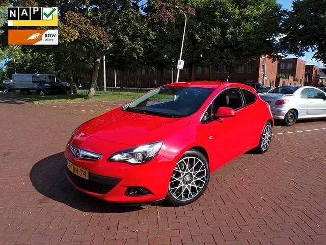 Rood Gebruikt 2014 Opel Astra GTC Sport Hatchback | € 9.944 (Iets duurder) - Afbeelding 1/4
