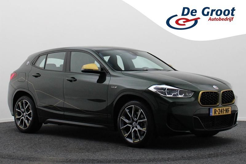 Groen (metallic) Gebruikt 2022 BMW X2 M Performance SUV | € 31.950 (Eerlijke prijs) - Afbeelding 1/4