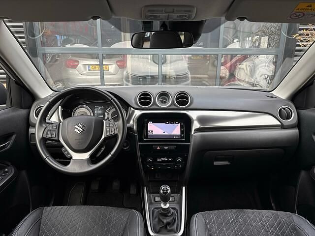 Occasion Suzuki Vitara Style 129 PK (94 kW) 2020 Grijs SUV