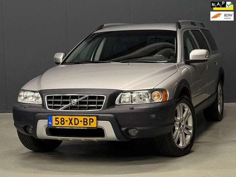 Grijs Occasion 2007 Volvo XC70 Momentum Stationwagen | € 6.999 (Eerlijke prijs) - Afbeelding 1/4