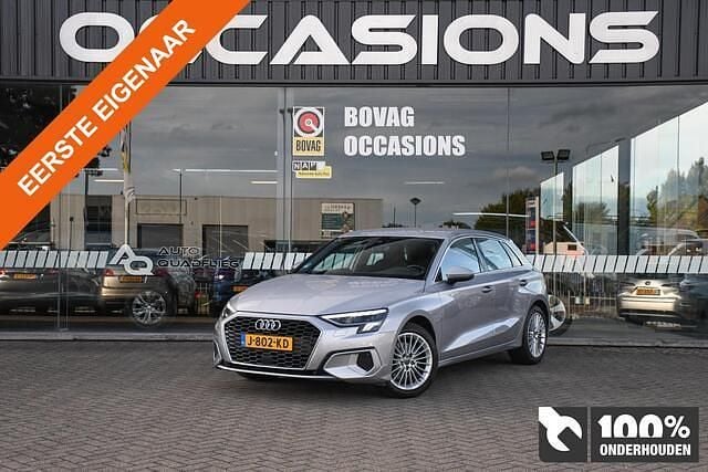 Grijs Gebruikt 2020 Audi A3 Sportback Business Hatchback | € 22.950 (Eerlijke prijs) - Afbeelding 1/4