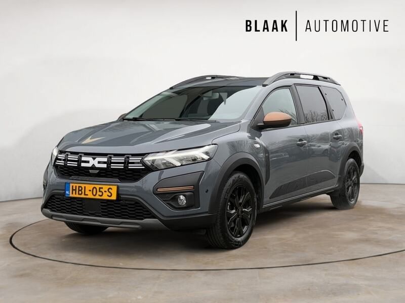 Grijs Gebruikt 2024 Dacia Jogger Extreme MPV | € 24.345 (Eerlijke prijs) - Afbeelding 1/4