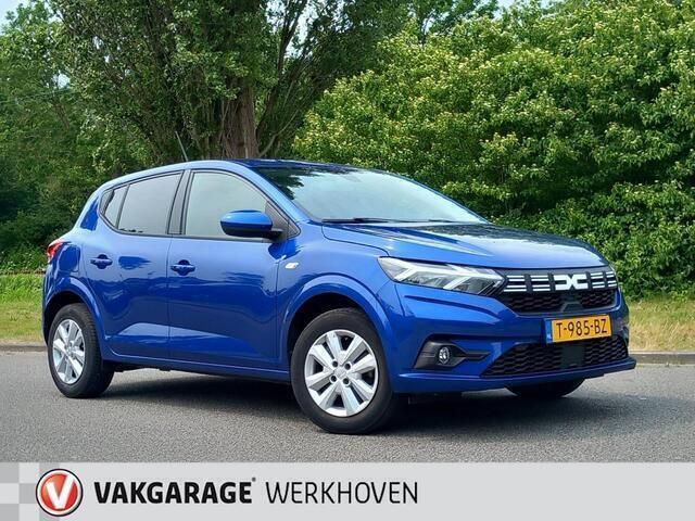 Blauw Gebruikt 2023 Dacia Sandero Expression Hatchback | € 15.950 (Eerlijke prijs) - Afbeelding 1/4